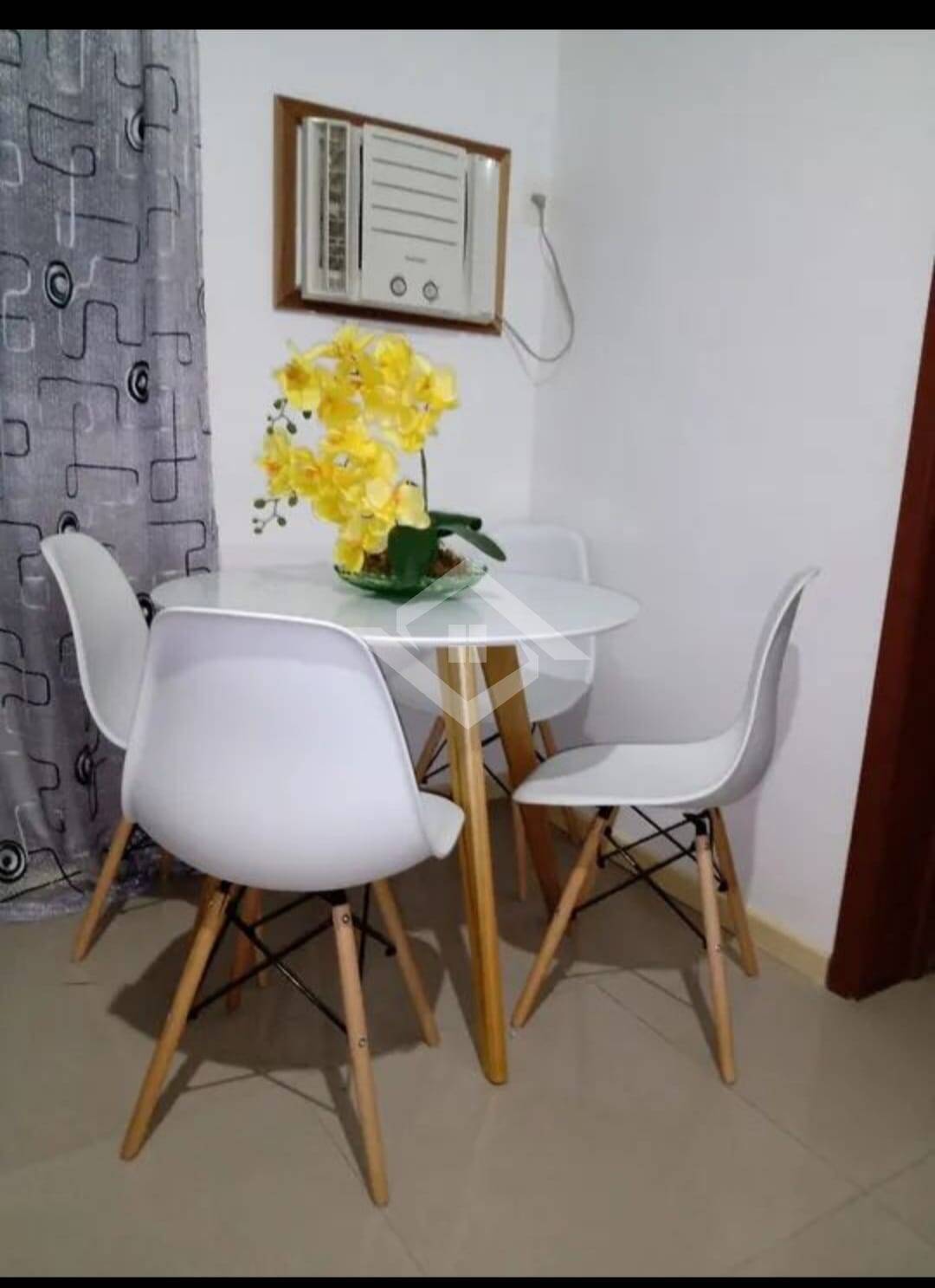 Apartamento à venda com 2 quartos, 60m² - Foto 1