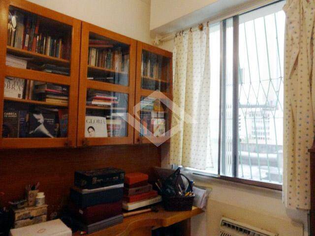 Apartamento à venda com 2 quartos, 80m² - Foto 5