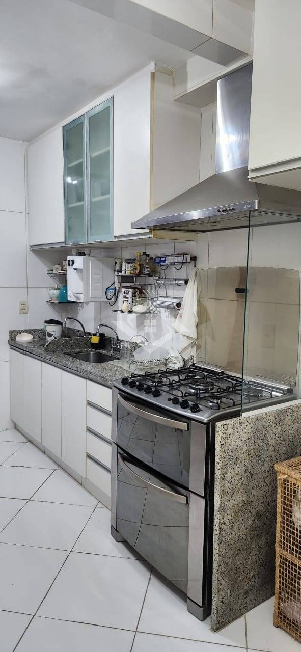 Apartamento à venda com 3 quartos, 114m² - Foto 7