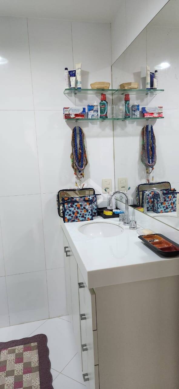 Apartamento à venda com 3 quartos, 114m² - Foto 16