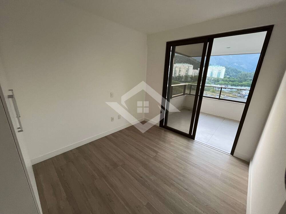 Apartamento à venda com 3 quartos, 134m² - Foto 11