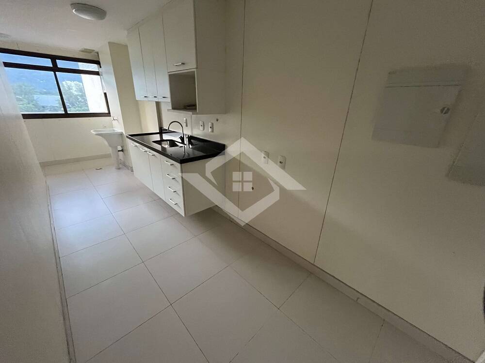 Apartamento à venda com 3 quartos, 134m² - Foto 16