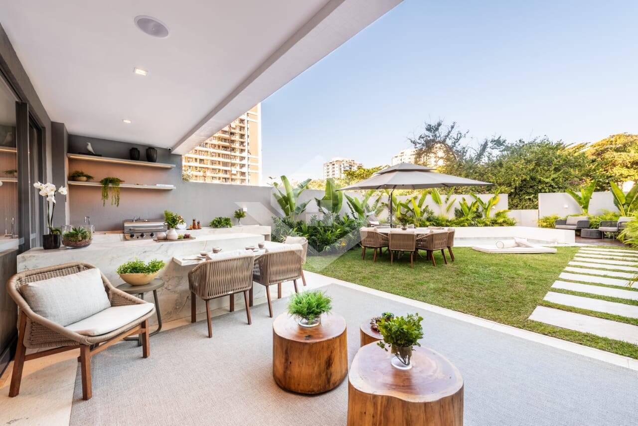 Casa à venda com 3 quartos, 338m² - Foto 6