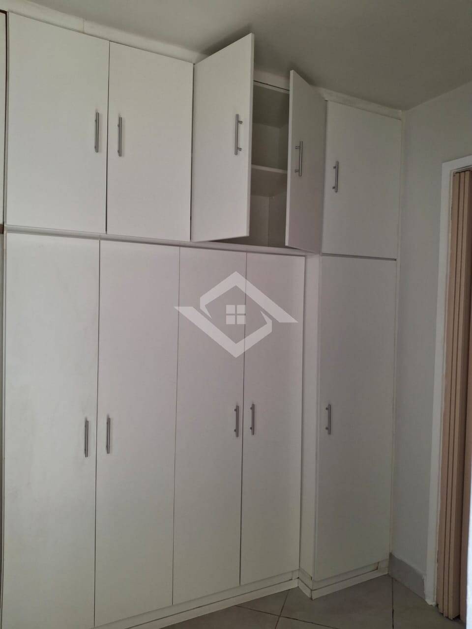 Apartamento à venda com 2 quartos, 84m² - Foto 7