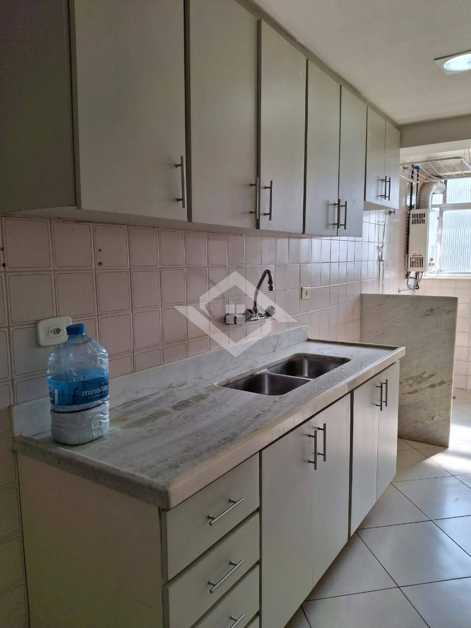 Apartamento à venda com 2 quartos, 84m² - Foto 21