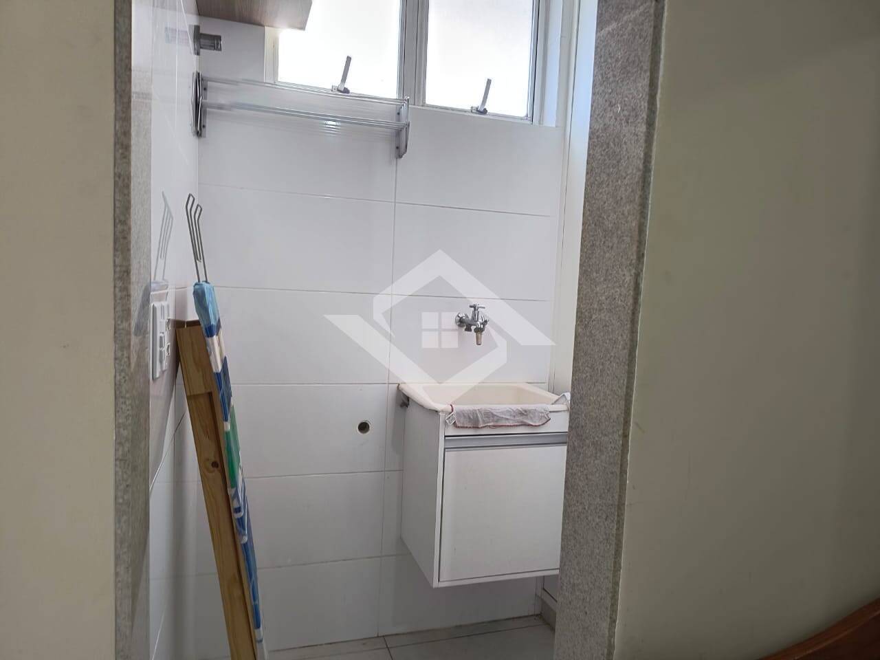 Apartamento à venda com 2 quartos, 86m² - Foto 32