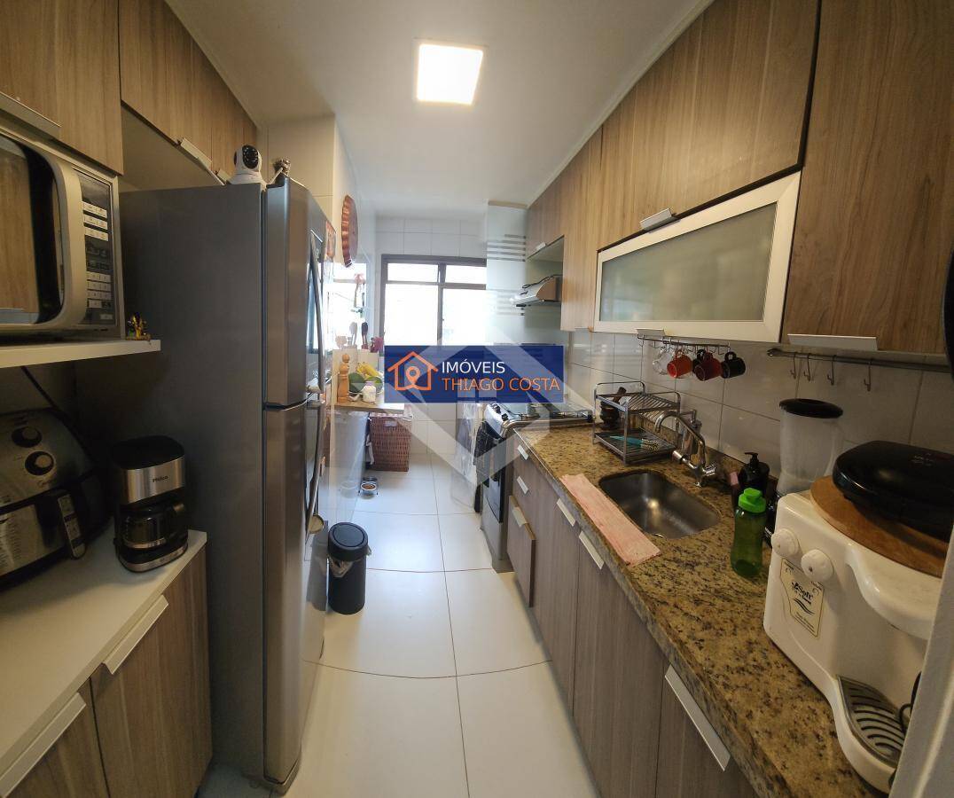 Apartamento à venda com 3 quartos, 72m² - Foto 3