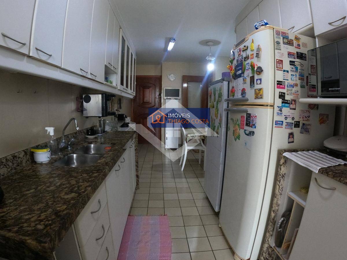 Apartamento à venda com 4 quartos, 185m² - Foto 10