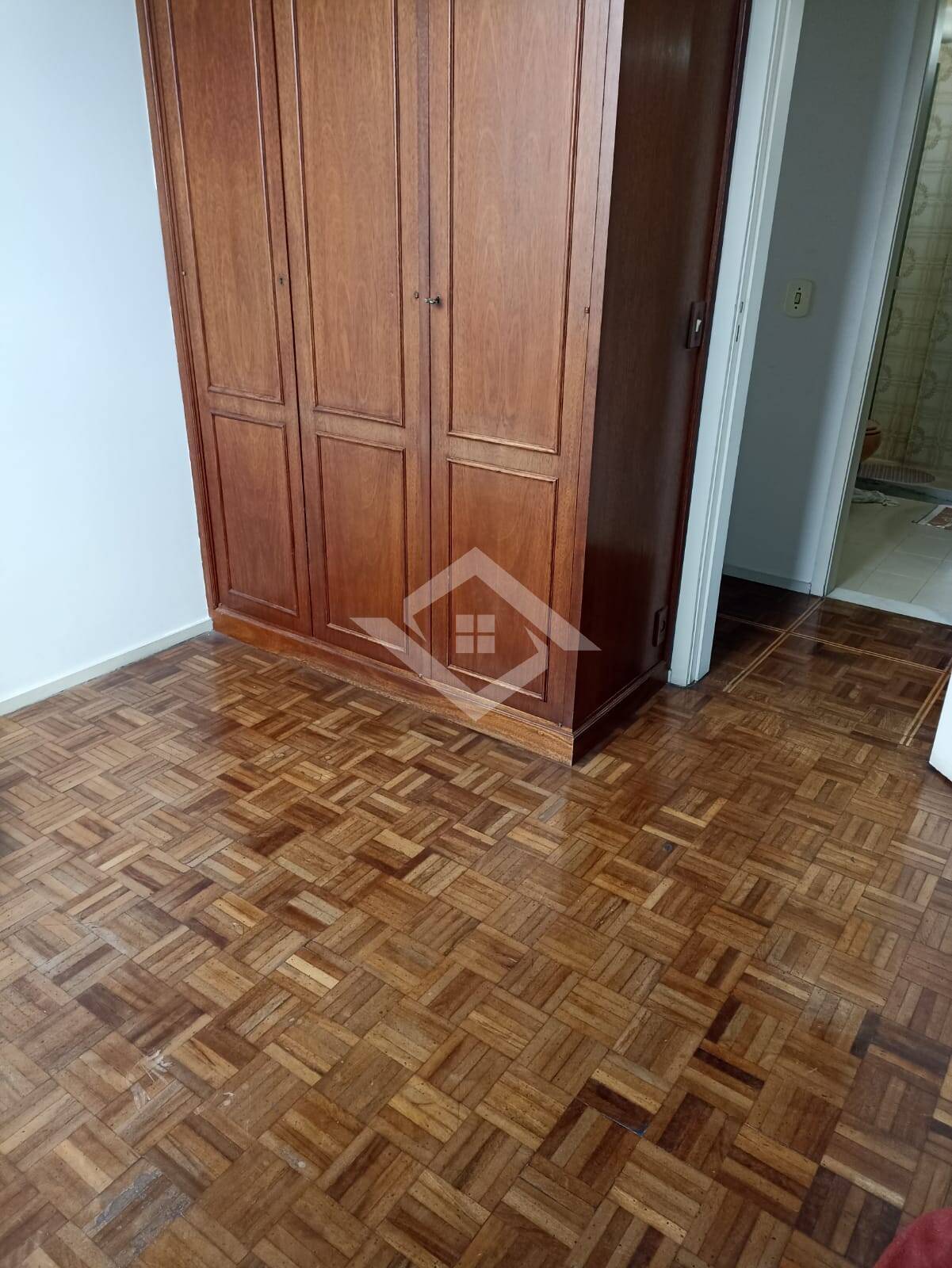 Apartamento à venda com 3 quartos, 100m² - Foto 15