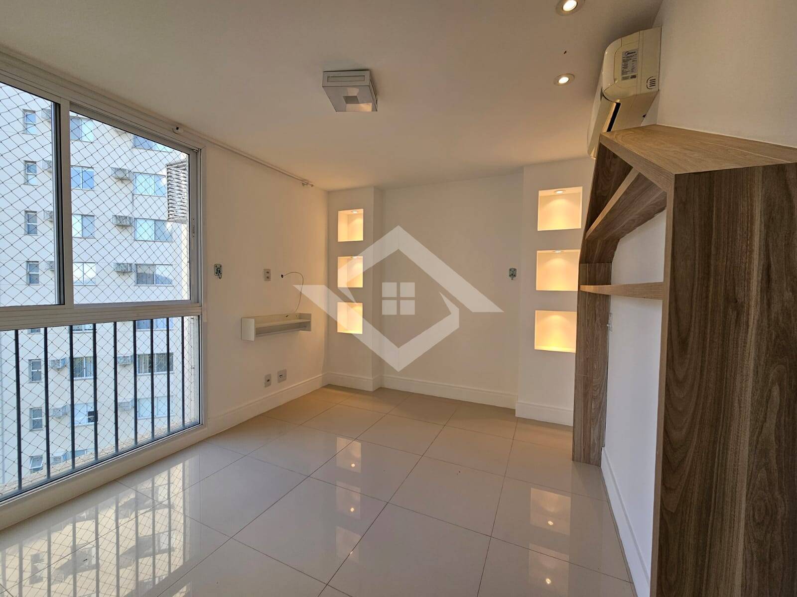 Apartamento à venda com 4 quartos, 144m² - Foto 29