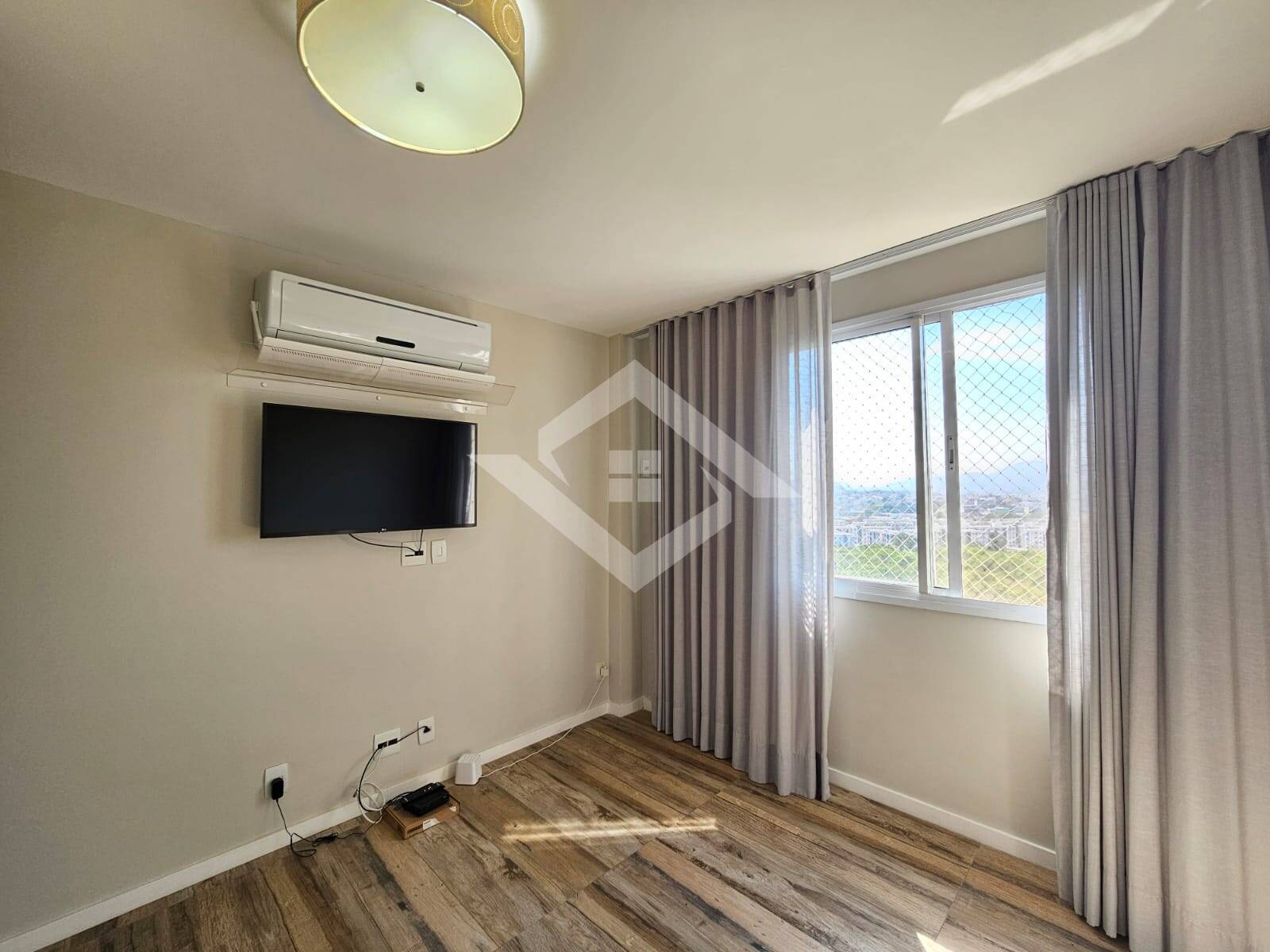 Apartamento à venda com 4 quartos, 144m² - Foto 14