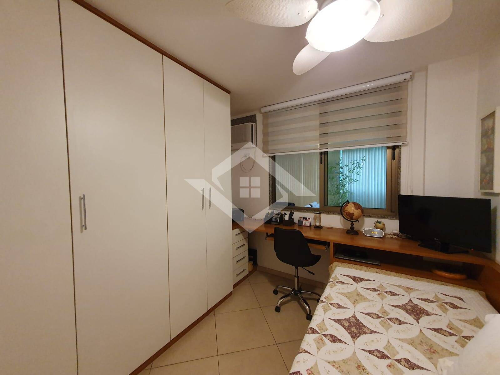 Apartamento à venda com 3 quartos, 111m² - Foto 7