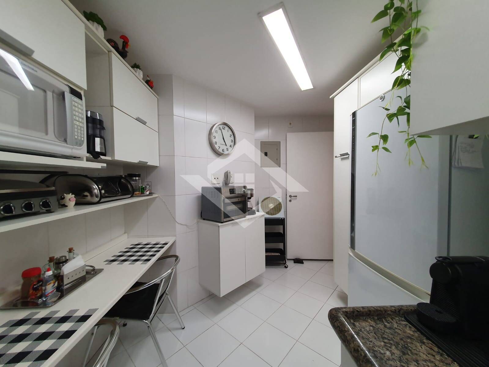 Apartamento à venda com 3 quartos, 111m² - Foto 20