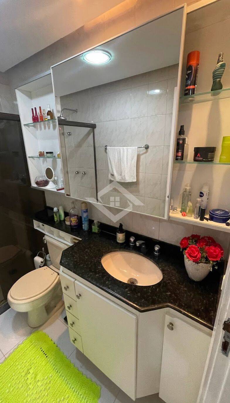 Apartamento à venda com 3 quartos, 110m² - Foto 9