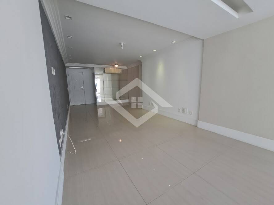 Apartamento à venda com 2 quartos, 119m² - Foto 6