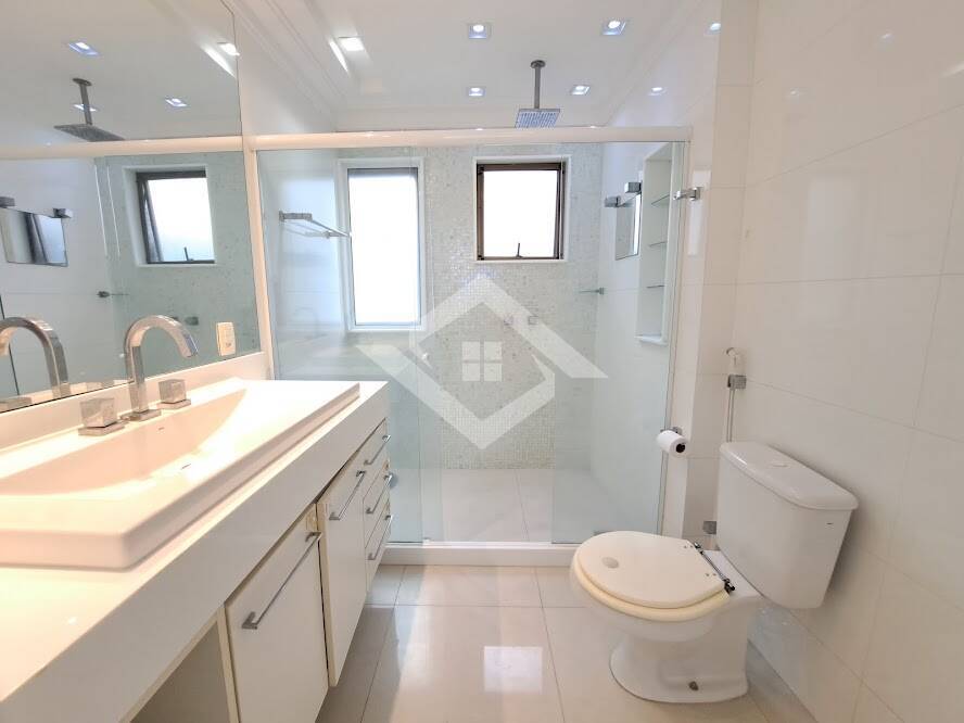 Apartamento à venda com 2 quartos, 119m² - Foto 17