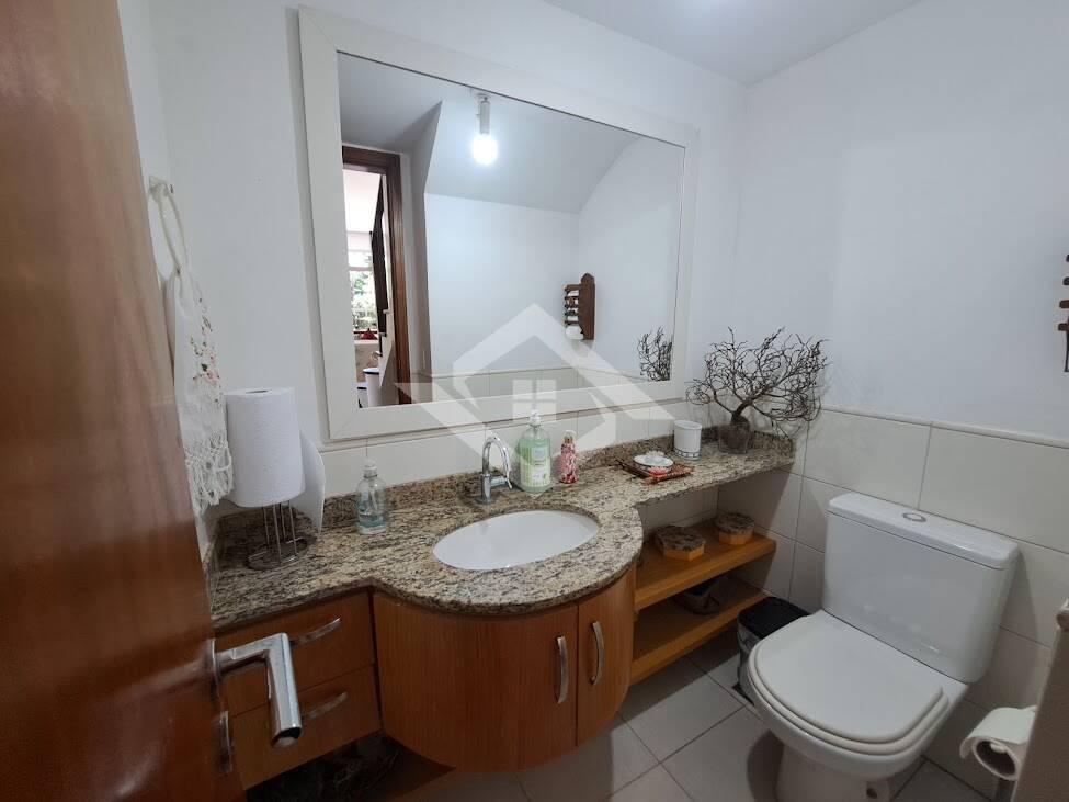 Casa à venda com 4 quartos, 300m² - Foto 13