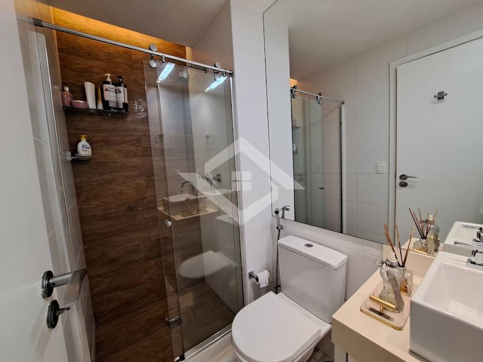 Apartamento à venda com 3 quartos, 157m² - Foto 28