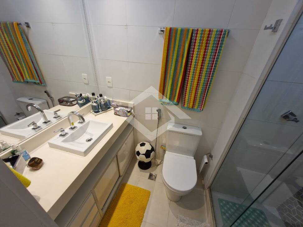 Apartamento à venda com 3 quartos, 157m² - Foto 20